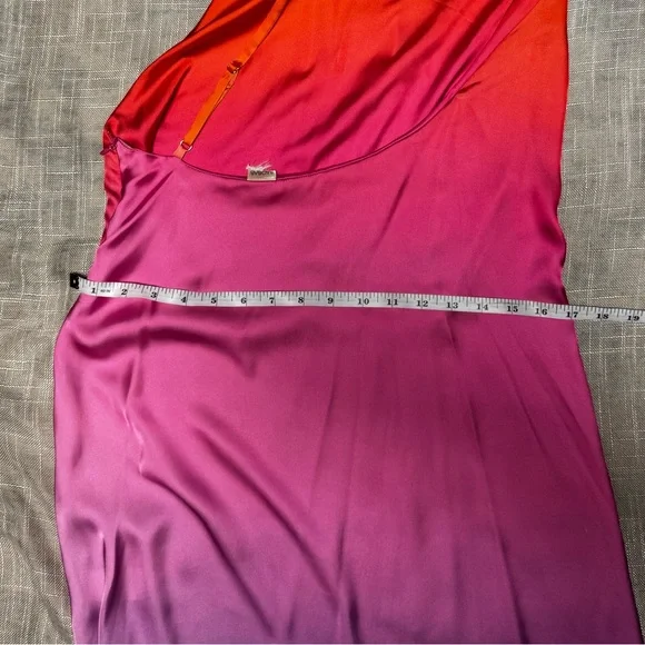 Baobab Ari Ombre Gown in Size Medium - Picture 13 of 14